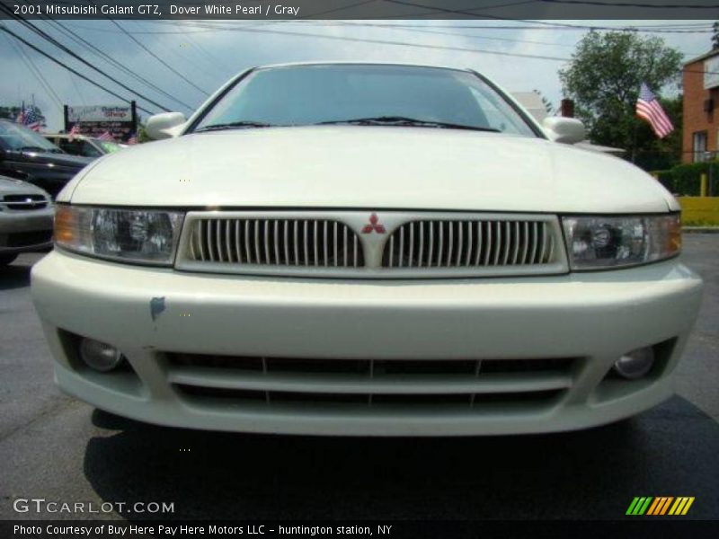 Dover White Pearl / Gray 2001 Mitsubishi Galant GTZ