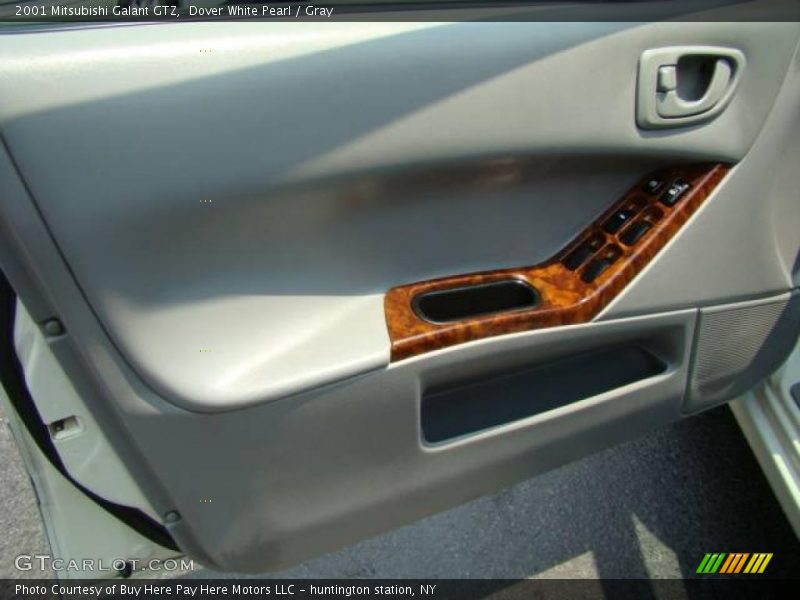 Dover White Pearl / Gray 2001 Mitsubishi Galant GTZ