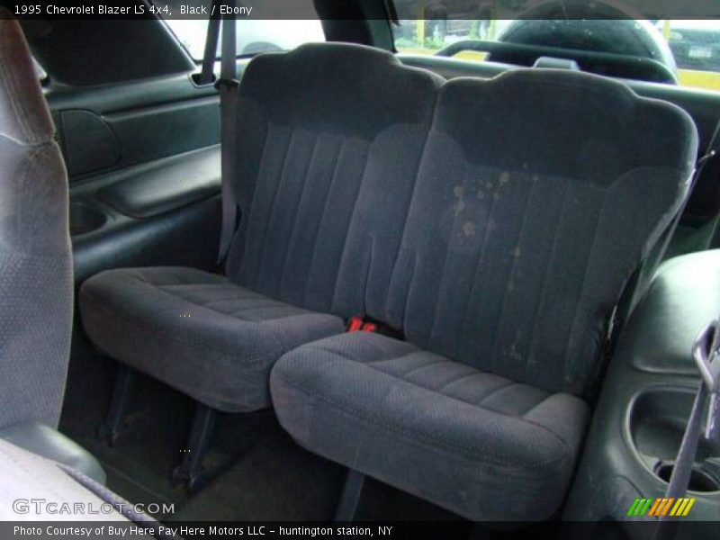 Black / Ebony 1995 Chevrolet Blazer LS 4x4