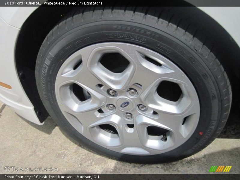 White Suede / Medium Light Stone 2010 Ford Fusion SE