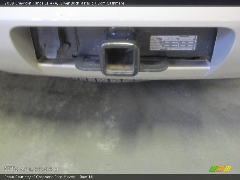 Silver Birch Metallic / Light Cashmere 2009 Chevrolet Tahoe LT 4x4