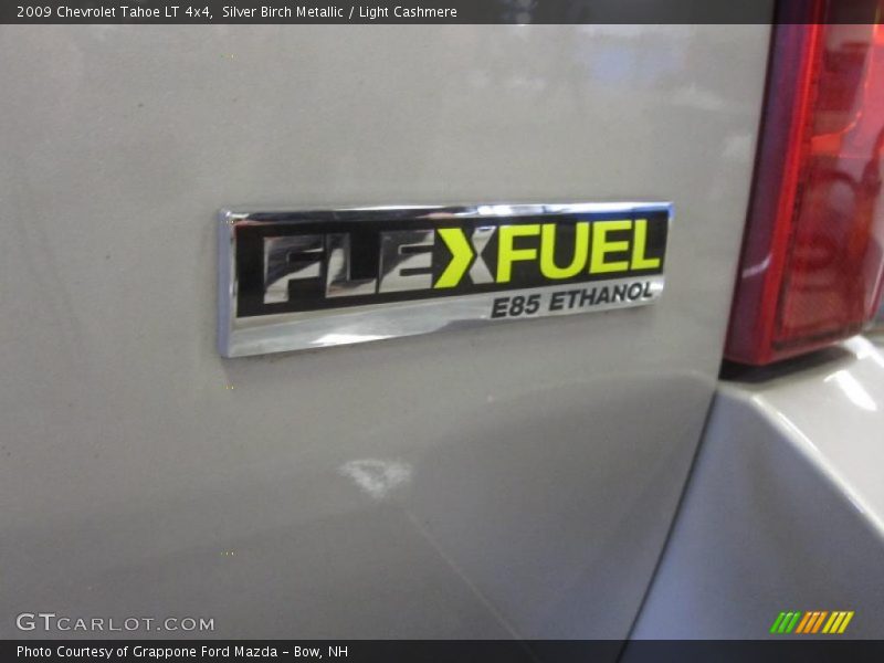 Silver Birch Metallic / Light Cashmere 2009 Chevrolet Tahoe LT 4x4