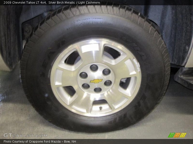 Silver Birch Metallic / Light Cashmere 2009 Chevrolet Tahoe LT 4x4