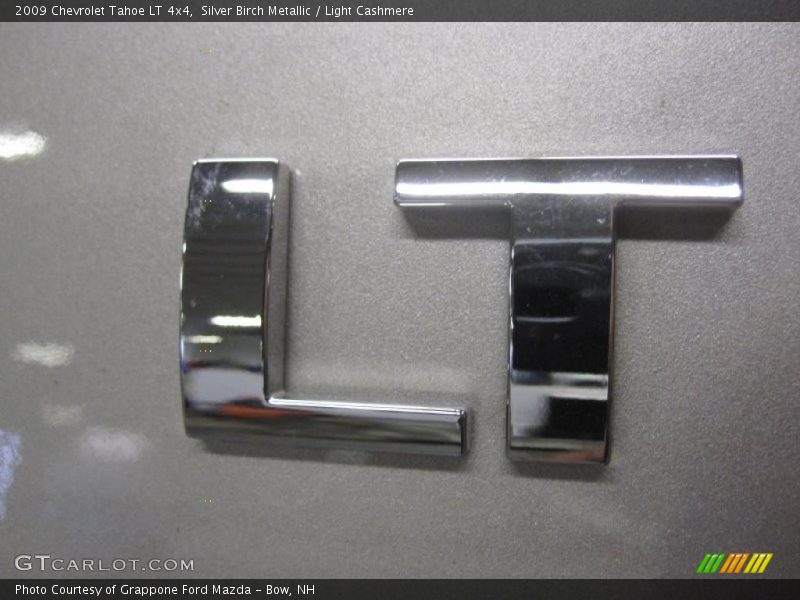 Silver Birch Metallic / Light Cashmere 2009 Chevrolet Tahoe LT 4x4