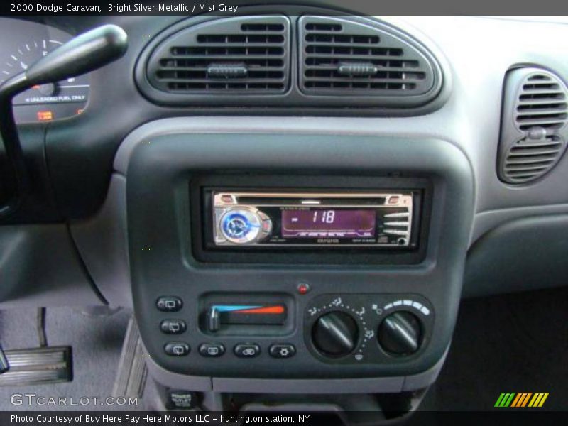 Bright Silver Metallic / Mist Grey 2000 Dodge Caravan