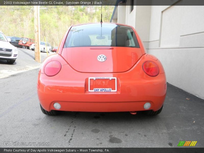 Sundown Orange / Black 2003 Volkswagen New Beetle GL Coupe