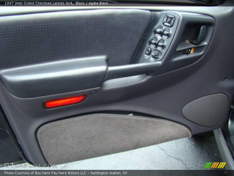 Black / Agate Black 1997 Jeep Grand Cherokee Laredo 4x4