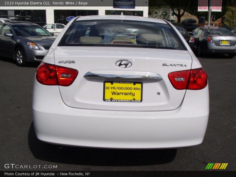 Nordic White / Beige 2010 Hyundai Elantra GLS