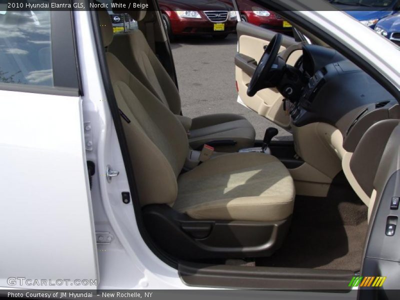 Nordic White / Beige 2010 Hyundai Elantra GLS
