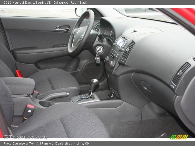 Chilipepper Red / Black 2010 Hyundai Elantra Touring SE