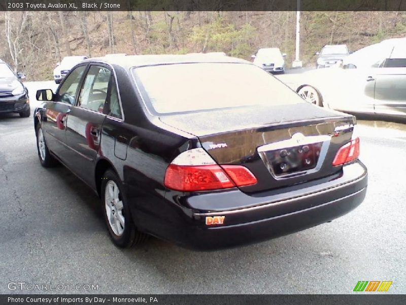Black / Stone 2003 Toyota Avalon XL