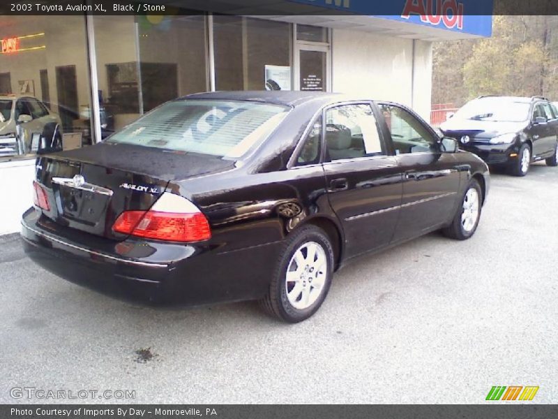Black / Stone 2003 Toyota Avalon XL