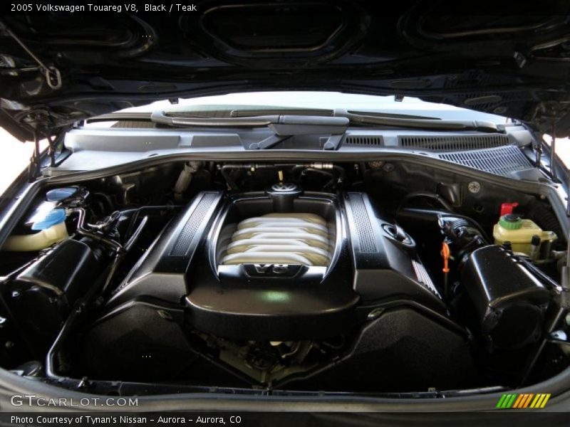 Black / Teak 2005 Volkswagen Touareg V8