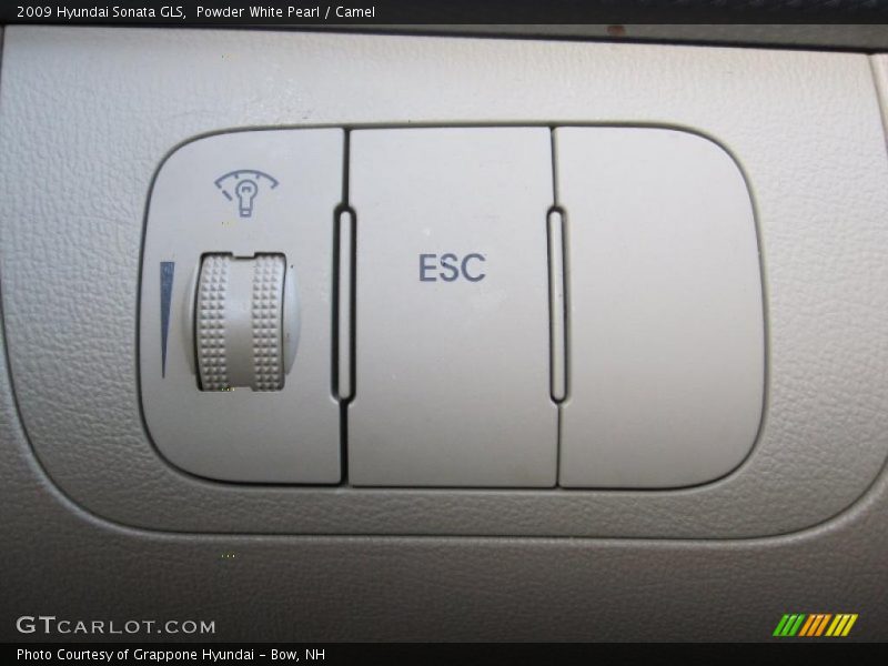 Powder White Pearl / Camel 2009 Hyundai Sonata GLS
