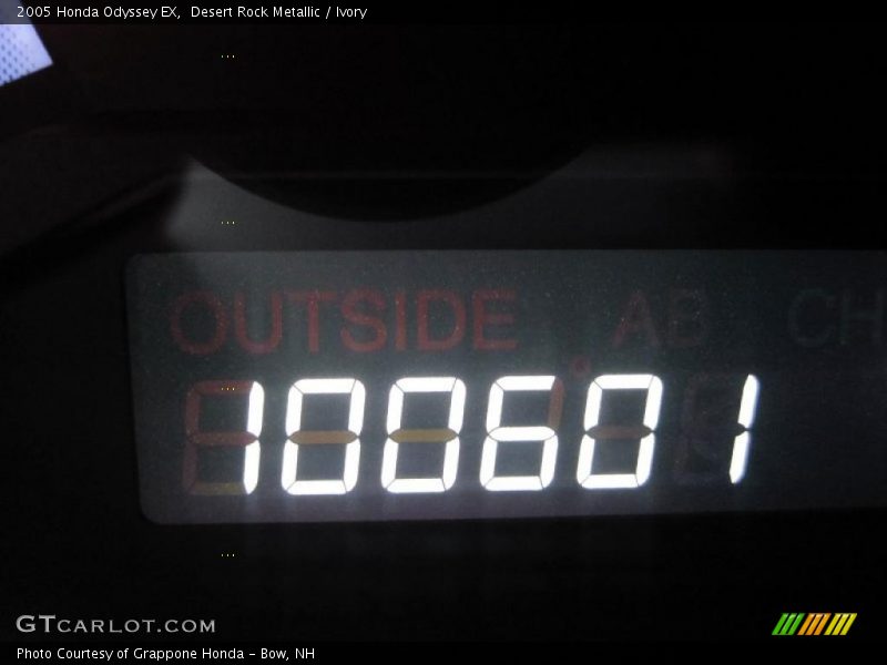 Desert Rock Metallic / Ivory 2005 Honda Odyssey EX