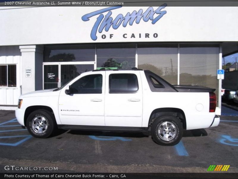 Summit White / Ebony/Light Cashmere 2007 Chevrolet Avalanche LS
