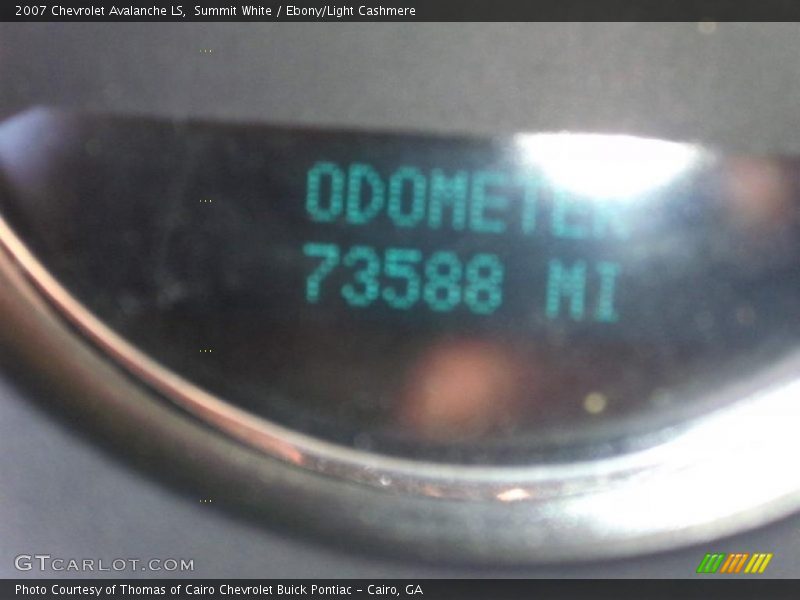 Summit White / Ebony/Light Cashmere 2007 Chevrolet Avalanche LS