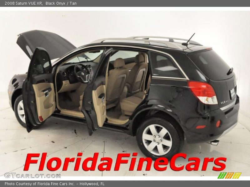 Black Onyx / Tan 2008 Saturn VUE XR
