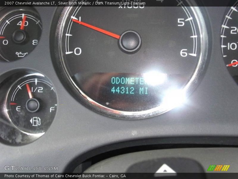 Silver Birch Metallic / Dark Titanium/Light Titanium 2007 Chevrolet Avalanche LT