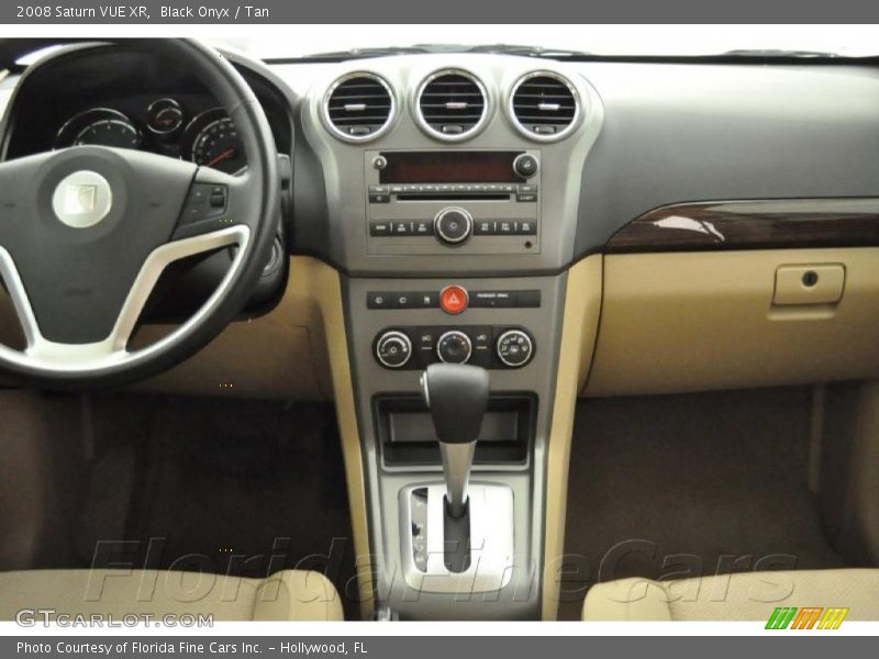 Black Onyx / Tan 2008 Saturn VUE XR