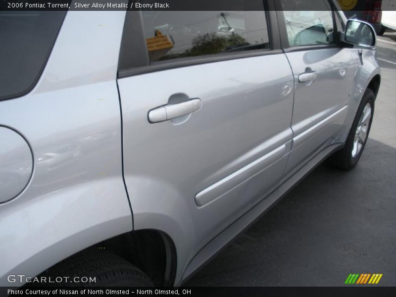 Silver Alloy Metallic / Ebony Black 2006 Pontiac Torrent