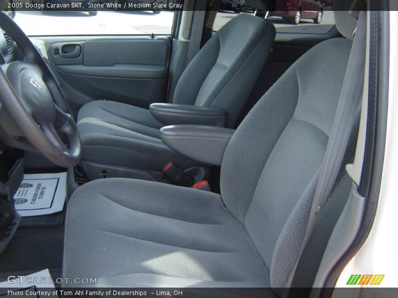 Stone White / Medium Slate Gray 2005 Dodge Caravan SXT
