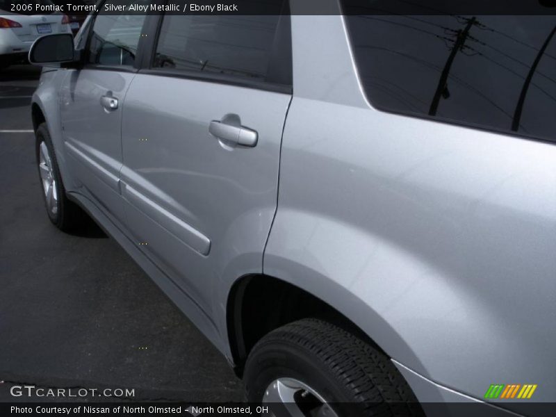 Silver Alloy Metallic / Ebony Black 2006 Pontiac Torrent