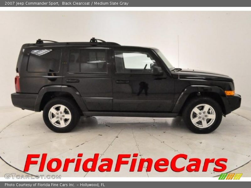 Black Clearcoat / Medium Slate Gray 2007 Jeep Commander Sport