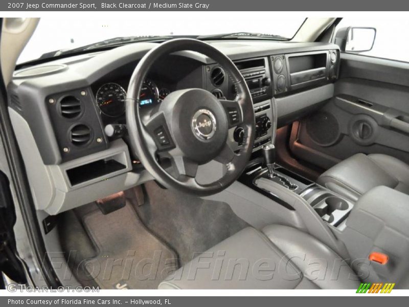 Black Clearcoat / Medium Slate Gray 2007 Jeep Commander Sport