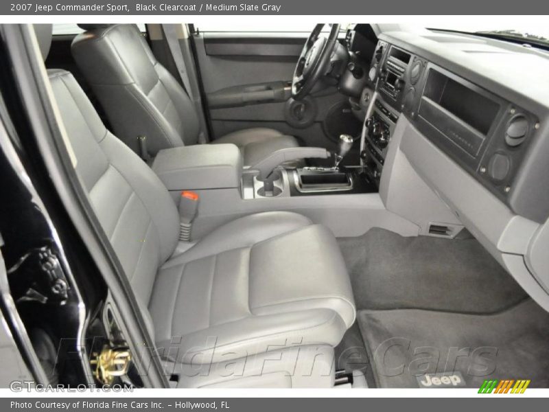 Black Clearcoat / Medium Slate Gray 2007 Jeep Commander Sport