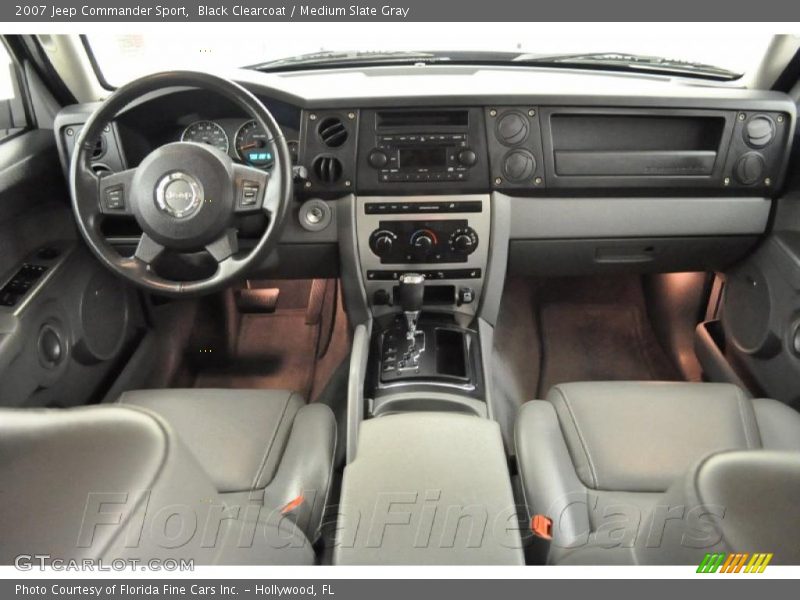 Black Clearcoat / Medium Slate Gray 2007 Jeep Commander Sport