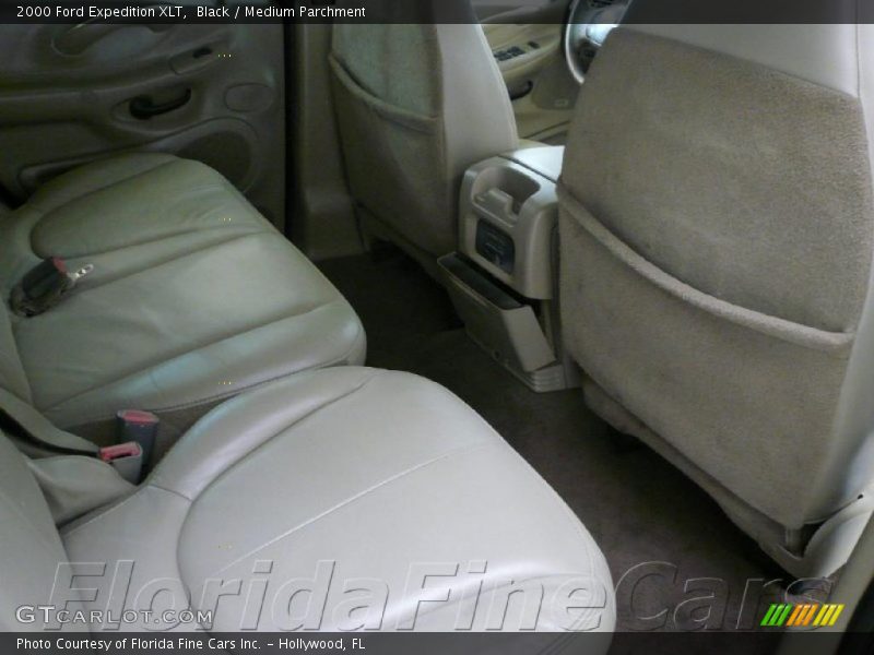 Black / Medium Parchment 2000 Ford Expedition XLT