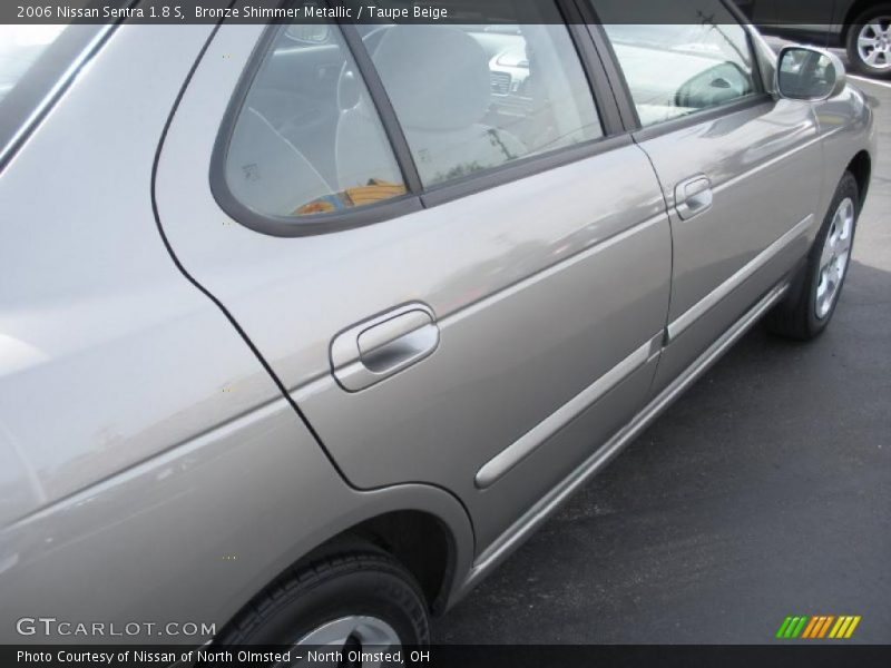 Bronze Shimmer Metallic / Taupe Beige 2006 Nissan Sentra 1.8 S