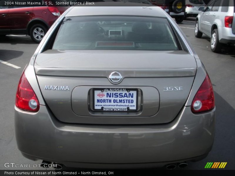 Spirited Bronze / Black 2004 Nissan Maxima 3.5 SL