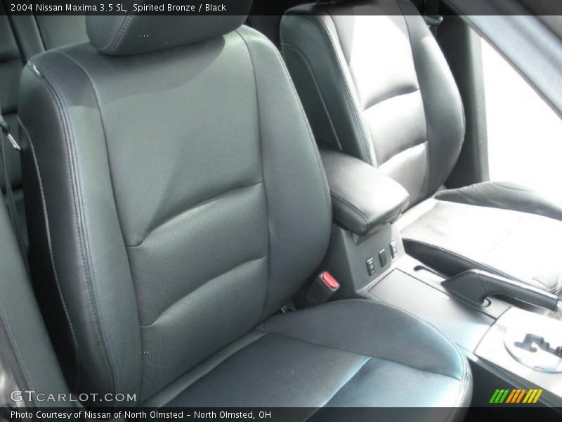 Spirited Bronze / Black 2004 Nissan Maxima 3.5 SL