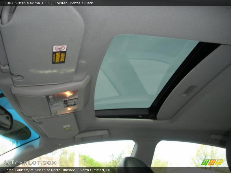 Spirited Bronze / Black 2004 Nissan Maxima 3.5 SL