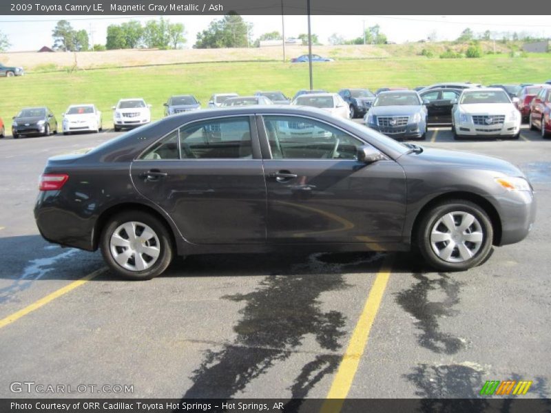 Magnetic Gray Metallic / Ash 2009 Toyota Camry LE