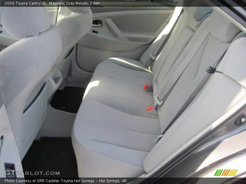 Magnetic Gray Metallic / Ash 2009 Toyota Camry LE