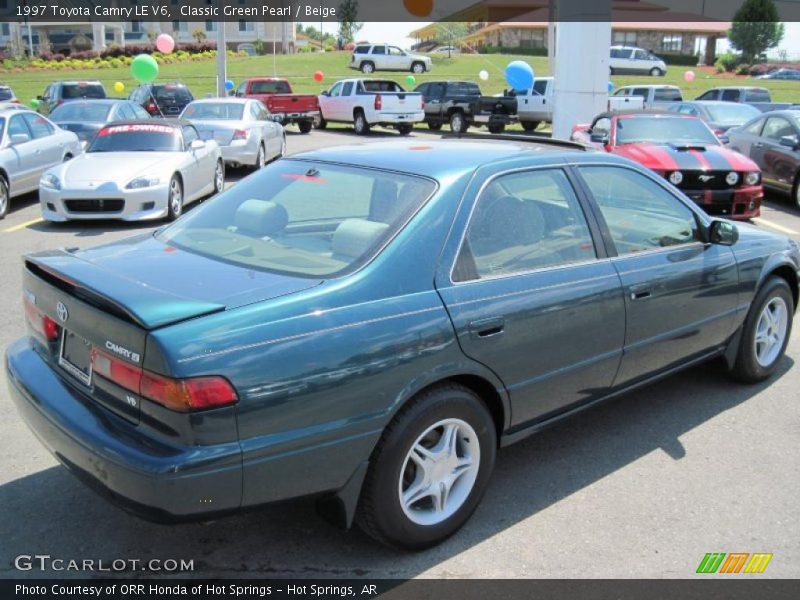 Classic Green Pearl / Beige 1997 Toyota Camry LE V6