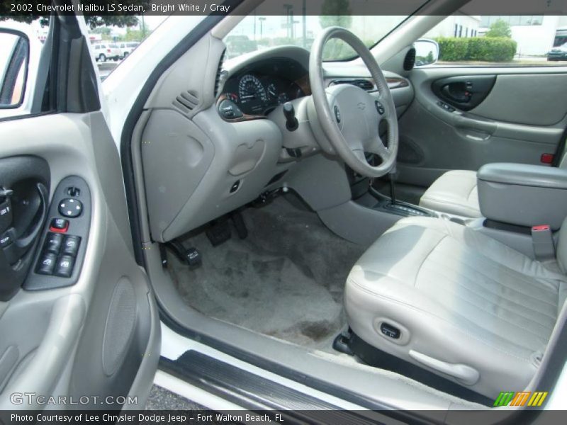 Bright White / Gray 2002 Chevrolet Malibu LS Sedan