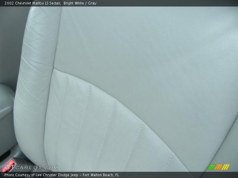 Bright White / Gray 2002 Chevrolet Malibu LS Sedan