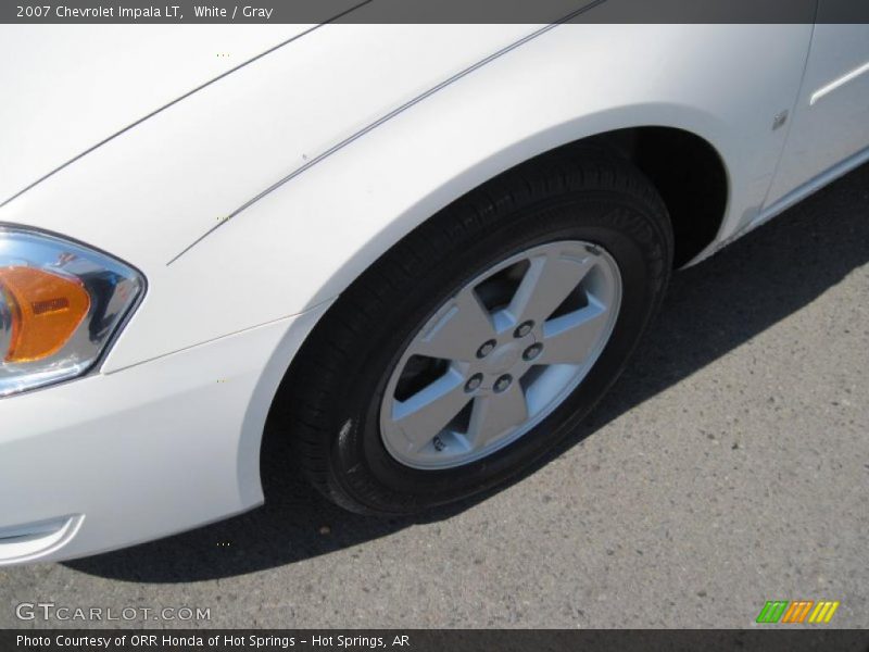 White / Gray 2007 Chevrolet Impala LT
