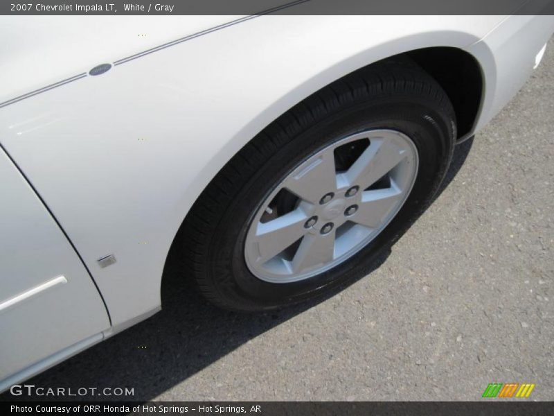 White / Gray 2007 Chevrolet Impala LT