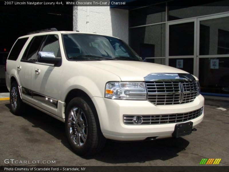 White Chocolate Tri-Coat / Charcoal 2007 Lincoln Navigator Luxury 4x4