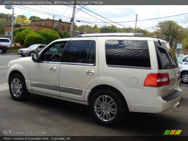 White Chocolate Tri-Coat / Charcoal 2007 Lincoln Navigator Luxury 4x4