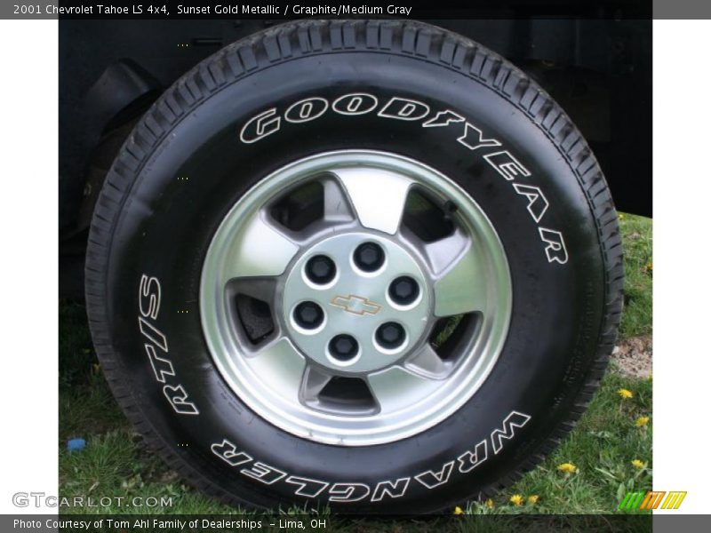Sunset Gold Metallic / Graphite/Medium Gray 2001 Chevrolet Tahoe LS 4x4