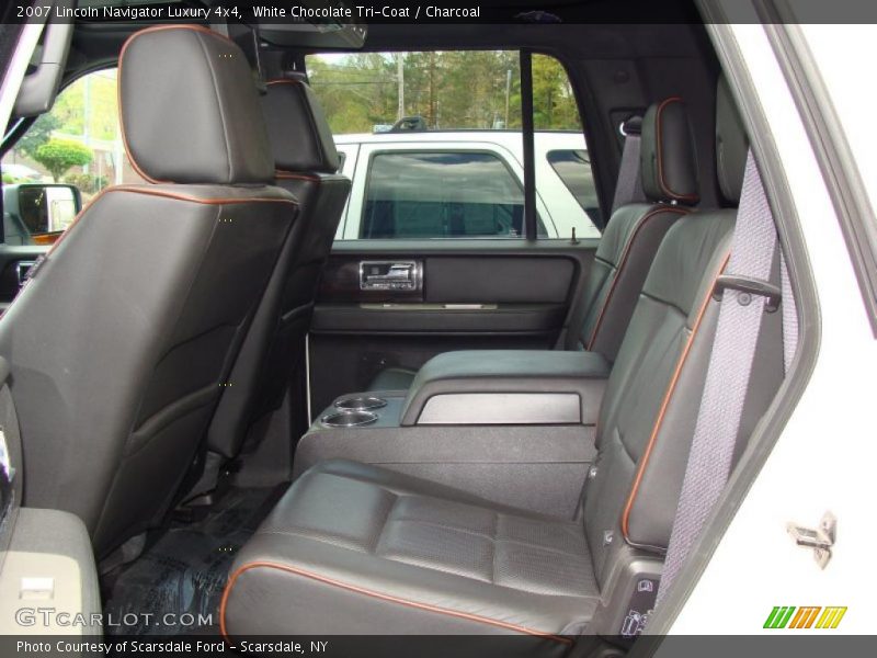 White Chocolate Tri-Coat / Charcoal 2007 Lincoln Navigator Luxury 4x4