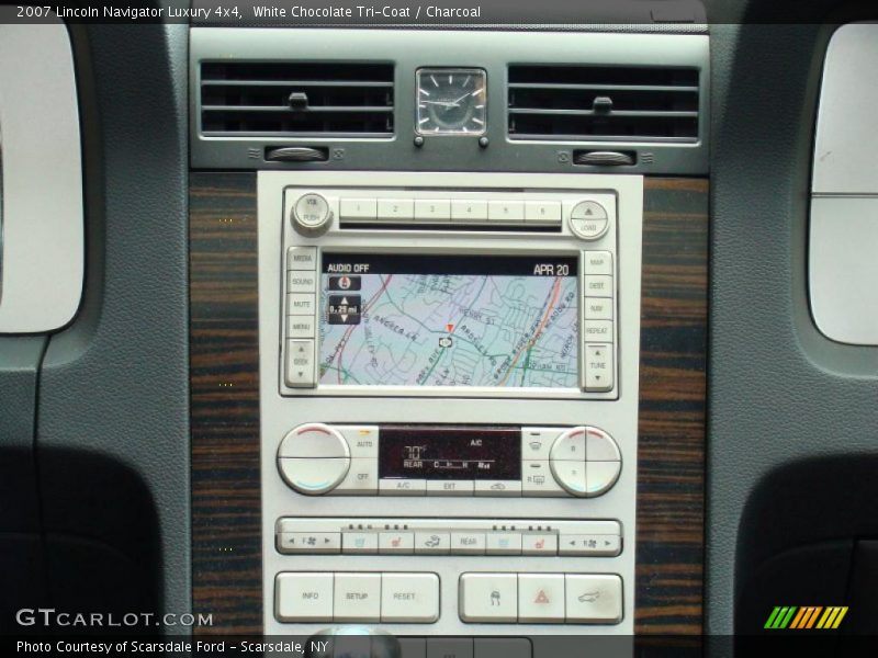 White Chocolate Tri-Coat / Charcoal 2007 Lincoln Navigator Luxury 4x4