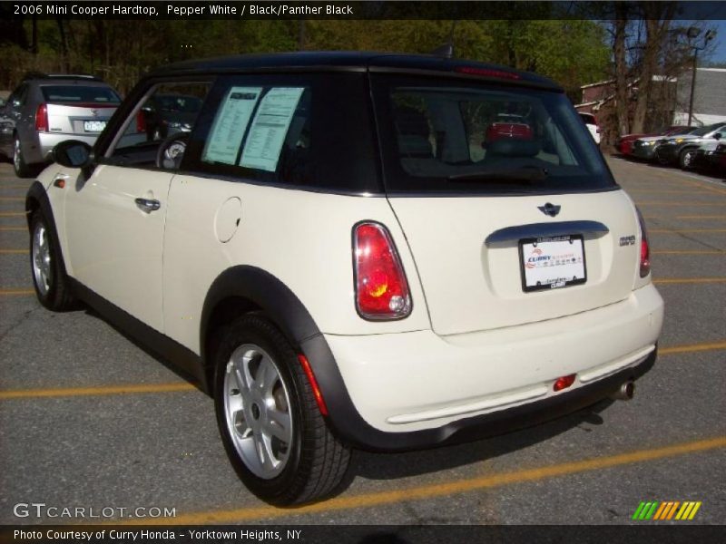 Pepper White / Black/Panther Black 2006 Mini Cooper Hardtop