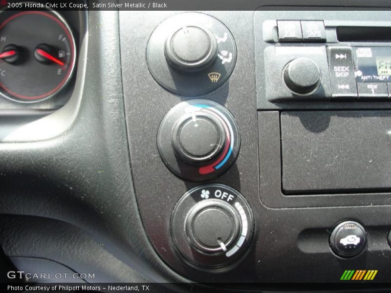 Satin Silver Metallic / Black 2005 Honda Civic LX Coupe